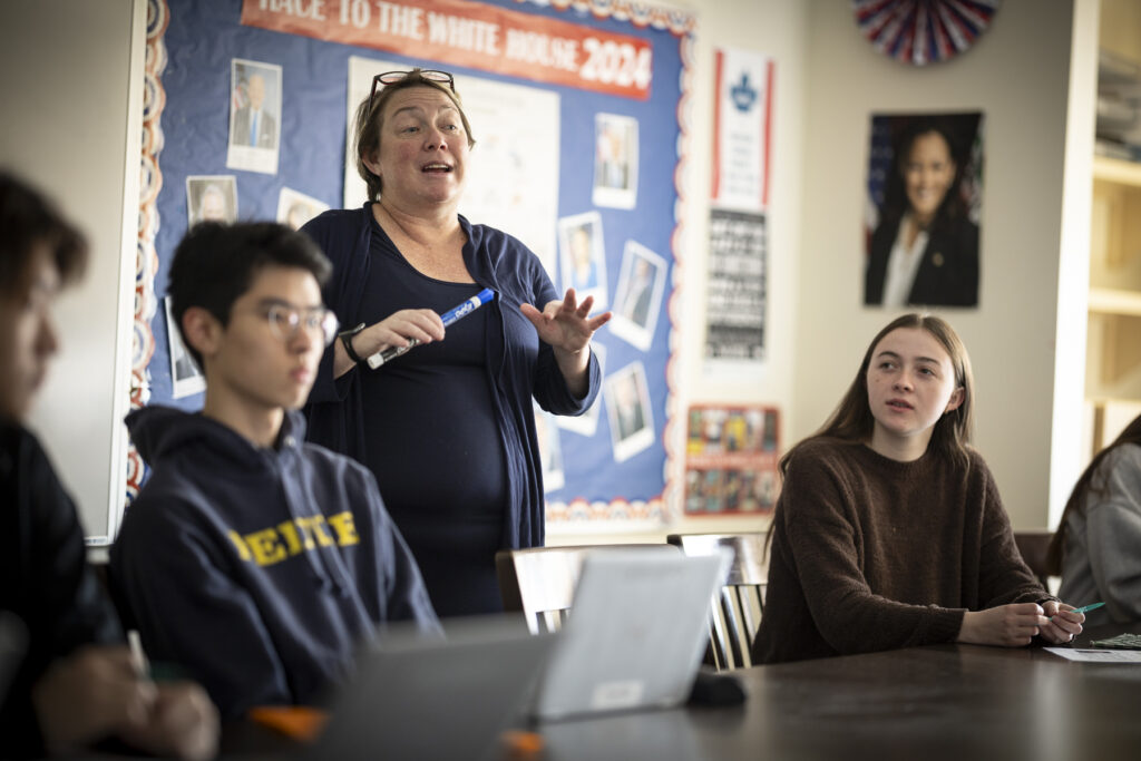 Alison Hogarth teaching a history class