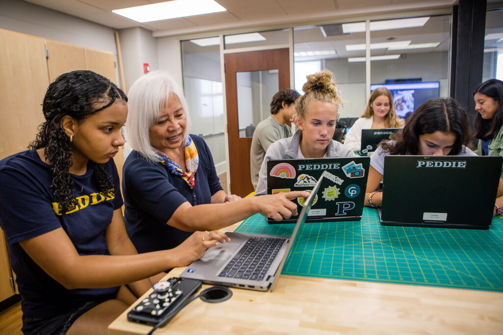 Joy Wolfe teaching students in her classroom